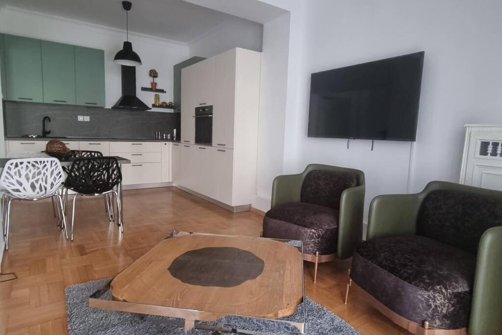 Petite Palace Aristotelous 2 Tesalonika Bagian luar foto